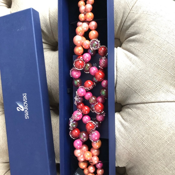 ✨ SWAROVSKI NELIA NECKLACE✨ - Picture 4 of 4